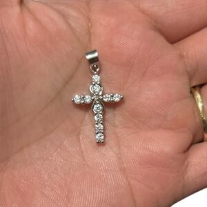 Elegant Silver Cross Pendant